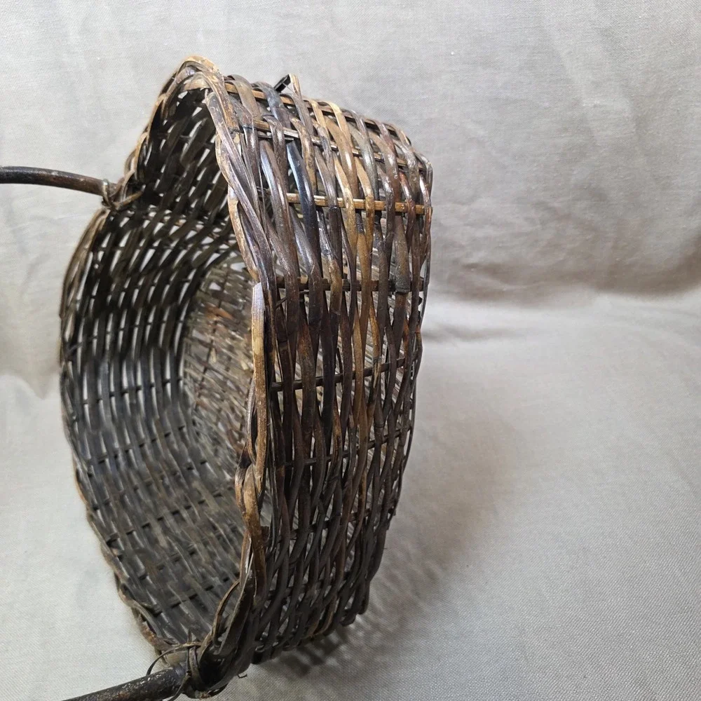 Large Heart Shaped Basket w Handle Cottage Prairie  Decor Wedding 16x17x15